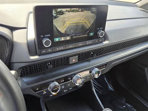 Certified 2025 Honda CR-V Sport image 22