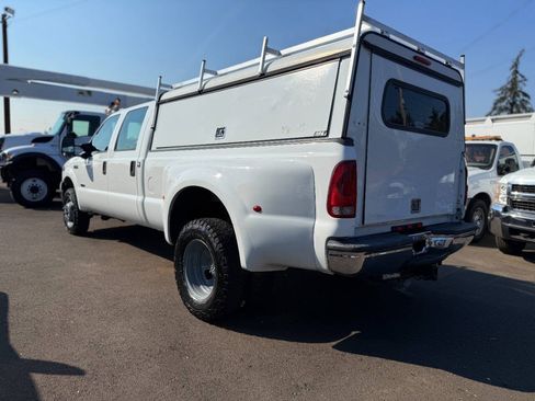 Used 2006 Ford F350 Lariat AWD/4WD image 6