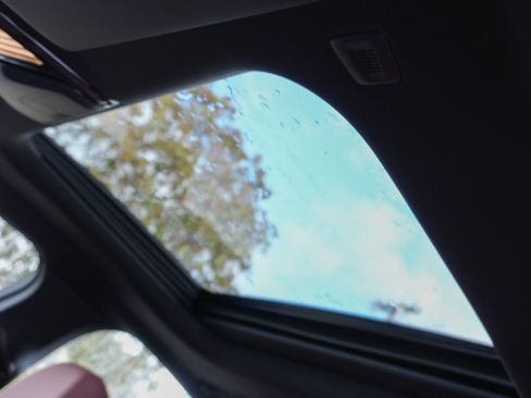 Certified 2023 BMW i4 eDrive40 image 15