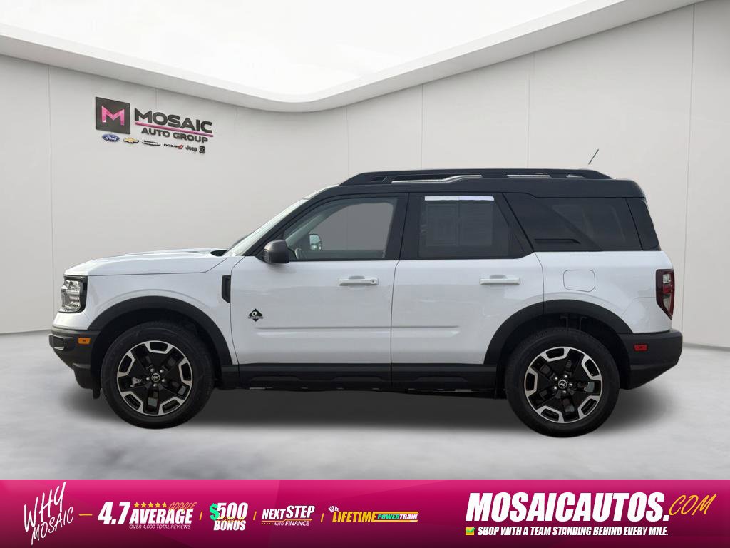 Used 2023 Ford Bronco Sport Outer Banks w/ Tech Package AWD/4WD image 4