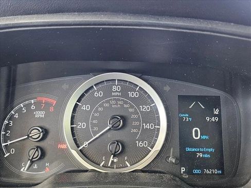 Used 2022 Toyota Corolla LE image 10