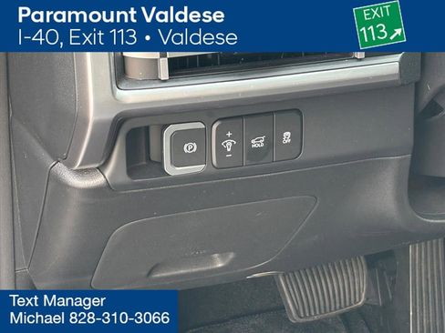 Certified 2025 Hyundai Santa Fe SE image 7