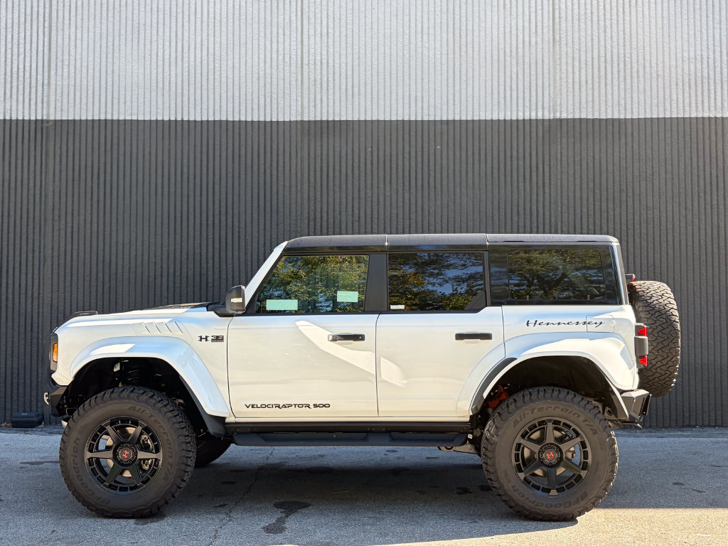 New 2026 Ford Bronco Raptor w/ Interior Carbon Fiber Pack AWD/4WD image 4