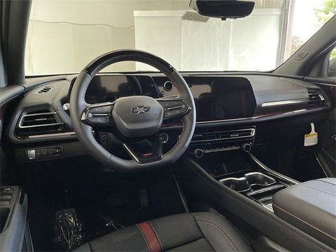 New 2026 Chevrolet Traverse RS image 22