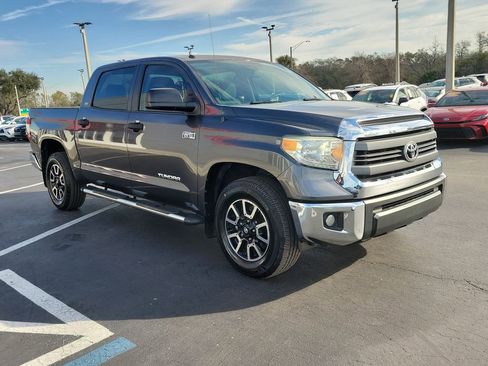 Used 2014 Toyota Tundra SR5 image 2