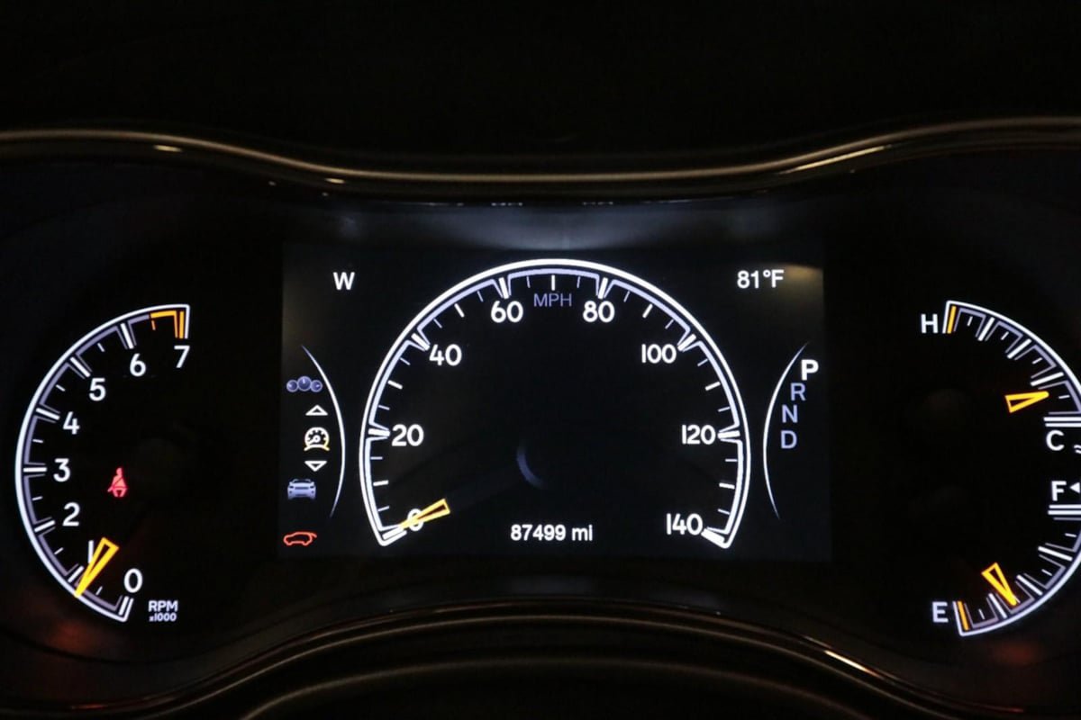 Used 2021 Jeep Grand Cherokee Limited X RWD image 17