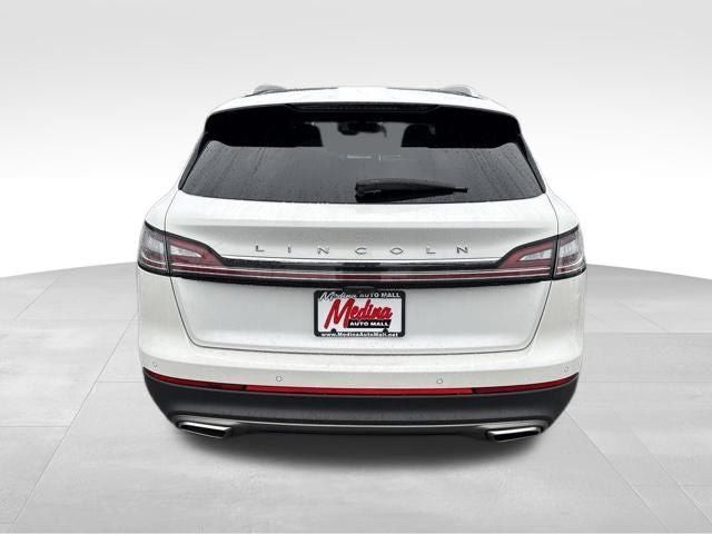 Used 2022 Lincoln Nautilus Reserve w/ Equipment Group 201A AWD/4WD image 6