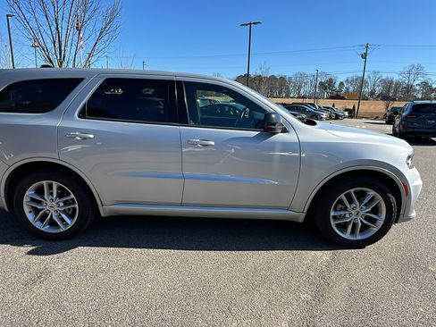 Used 2023 Dodge Durango GT image 7