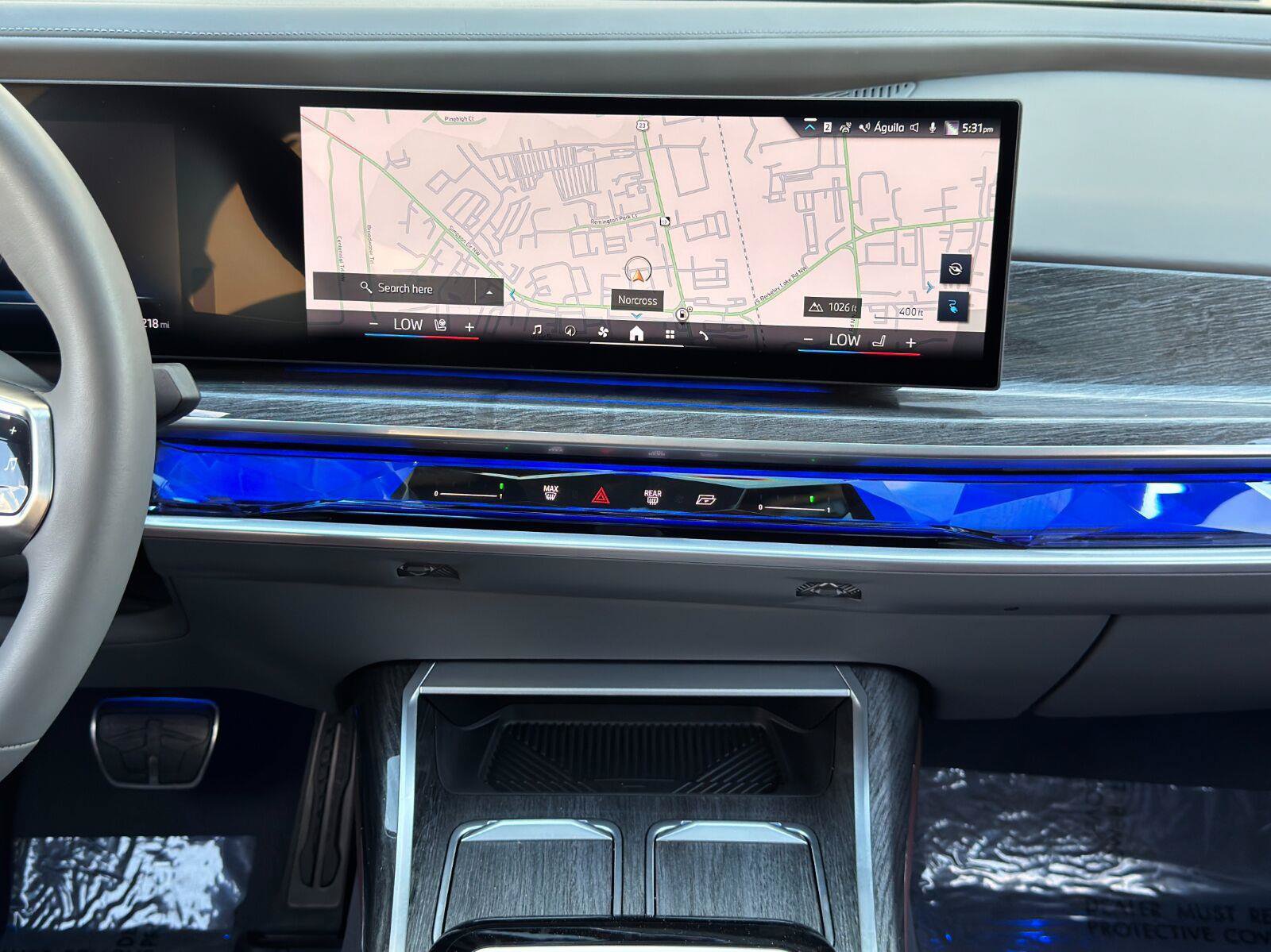 Used 2023 BMW i7 xDrive60 AWD/4WD image 25