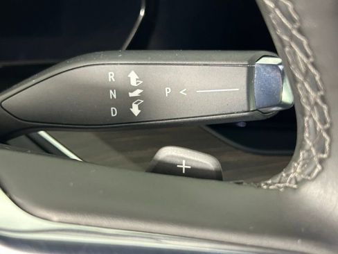 Used 2025 Chevrolet Tahoe LT image 32