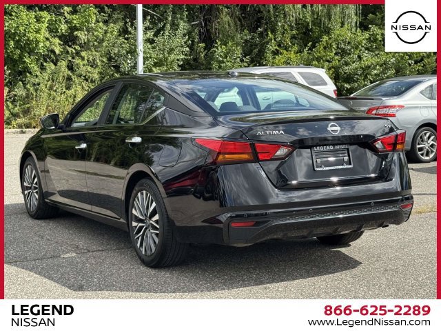Certified 2024 Nissan Altima 2.5 SV FWD image 8