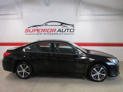 Used 2015 Subaru Legacy 2.5i Limited AWD/4WD image 5