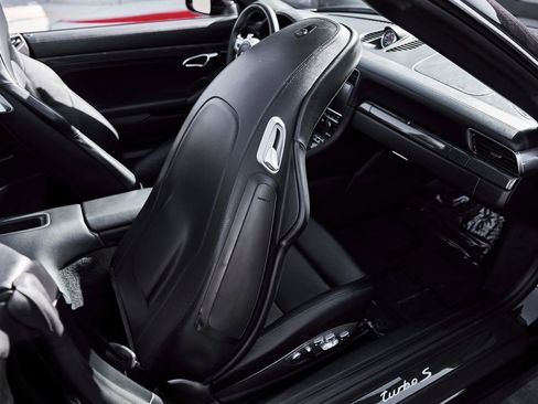Used 2014 Porsche 911 Turbo S AWD/4WD image 41
