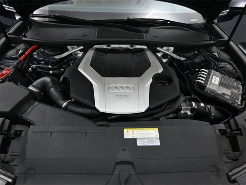 Used 2020 Audi A6 3.0T allroad Prestige w/ Prestige Package image 13