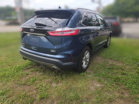 Used 2019 Ford Edge SEL w/ Equipment Group 201A AWD/4WD image 4