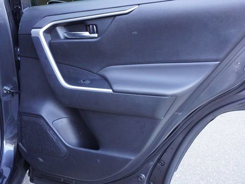 Used 2022 Toyota RAV4 XLE w/ Convenience Package AWD/4WD image 26