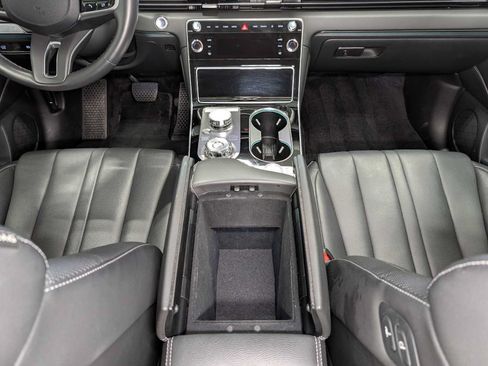 Used 2025 Genesis GV80 2.5T Standard AWD/4WD image 19