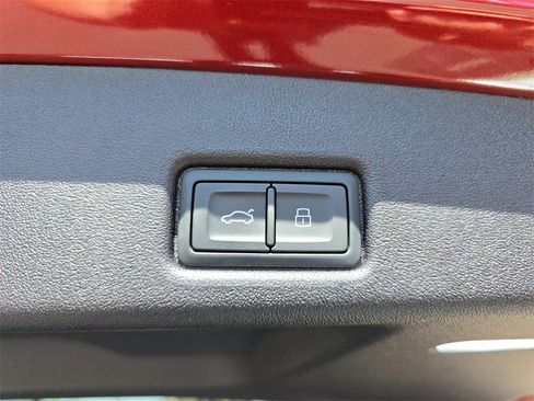 New 2025 Audi Q5 Premium Plus image 13