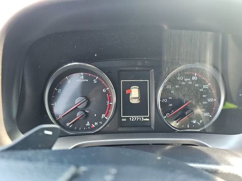 Used 2017 Toyota RAV4 SE w/ Power Special Value Package image 12