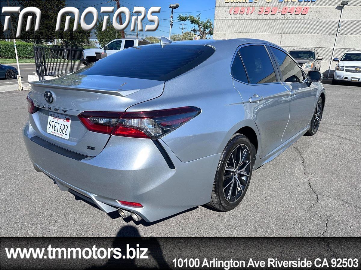 Used 2022 Toyota Camry SE w/ Carpet Mat Package (TMS) FWD image 19