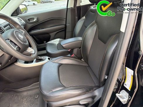 Used 2021 Jeep Compass Latitude FWD image 39