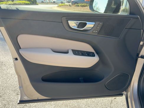 New 2026 Volvo XC60 B5 Plus w/ Climate Package image 22