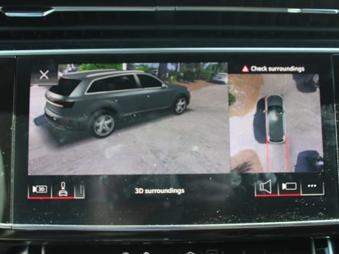 Used 2023 Audi Q7 3.0T Premium Plus w/ Premium Plus Package AWD/4WD image 59