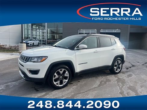 Used 2019 Jeep Compass Limited image 1
