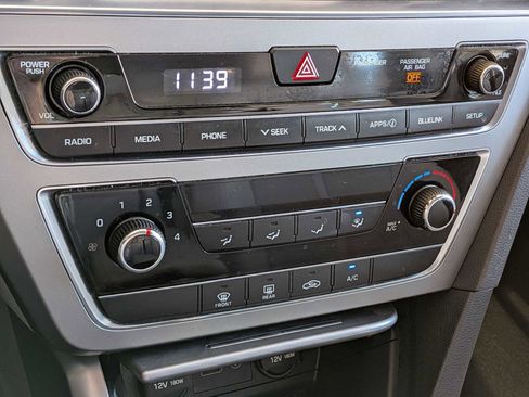 Used 2016 Hyundai Sonata Sport image 29