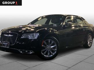 Used 2018 Chrysler 300 Limited w/ Light Group AWD/4WD video 1