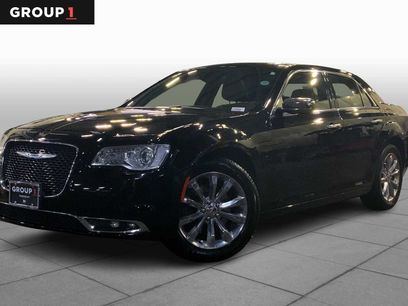 Used 2018 Chrysler 300 Limited w/ Light Group