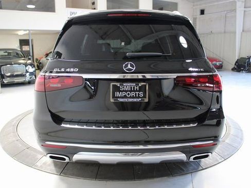 Used 2025 Mercedes-Benz GLS 450 4MATIC image 5