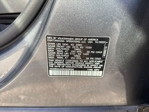 Used 2024 Volkswagen Atlas SE image 21