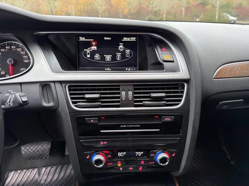 Used 2015 Audi A4 Premium Plus w/ Technology Package image 19