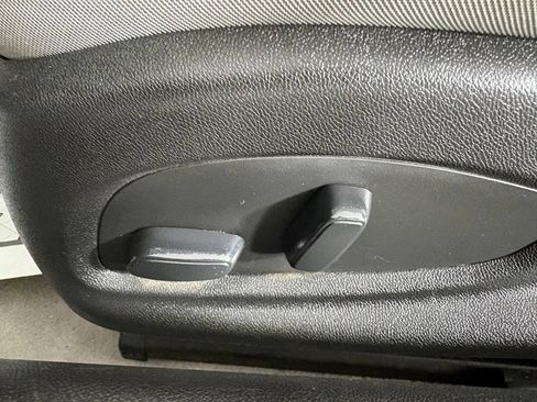 Used 2020 Chevrolet Camaro LT RWD image 14