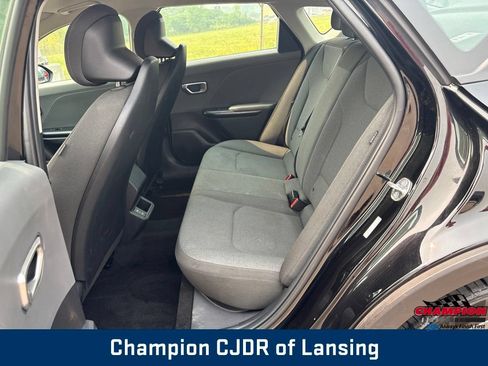 Used 2025 Kia K4 FWD image 16