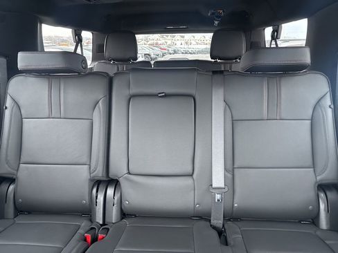 Used 2024 Chevrolet Suburban RST w/ Sport Performance Package image 36