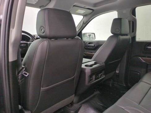 Used 2019 Chevrolet Silverado 1500 LT Trail Boss image 31