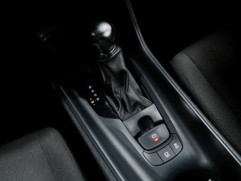 Used 2021 Toyota C-HR LE image 26