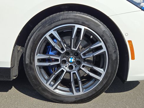 Used 2024 BMW 530i xDrive w/ M Sport Package AWD/4WD image 8