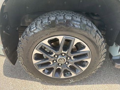 Used 2024 Toyota Sequoia Limited AWD/4WD image 15