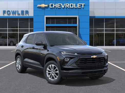 New 2026 Chevrolet TrailBlazer LS w/ LPO, Blackout Package AWD/4WD image 7