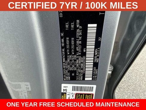 Used 2025 Toyota Grand Highlander FWD image 30