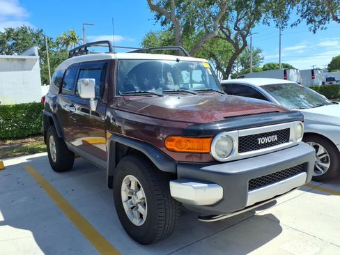 Used 2007 Toyota FJ Cruiser 4WD image 5