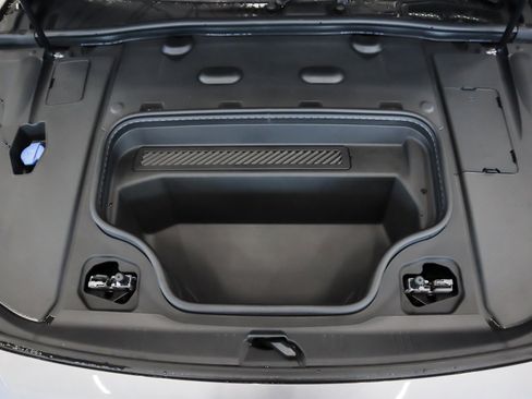 New 2025 Audi A6 e-tron Ultra image 4