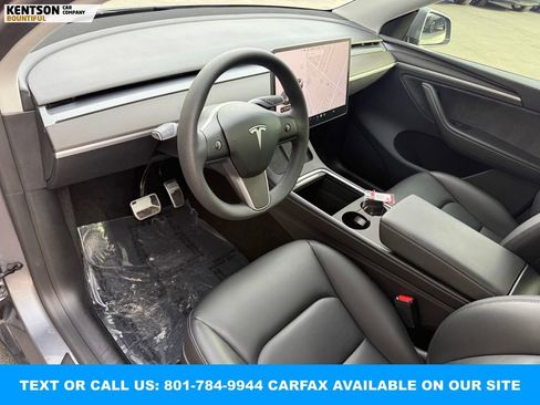 Used 2024 Tesla Model Y Long Range image 29