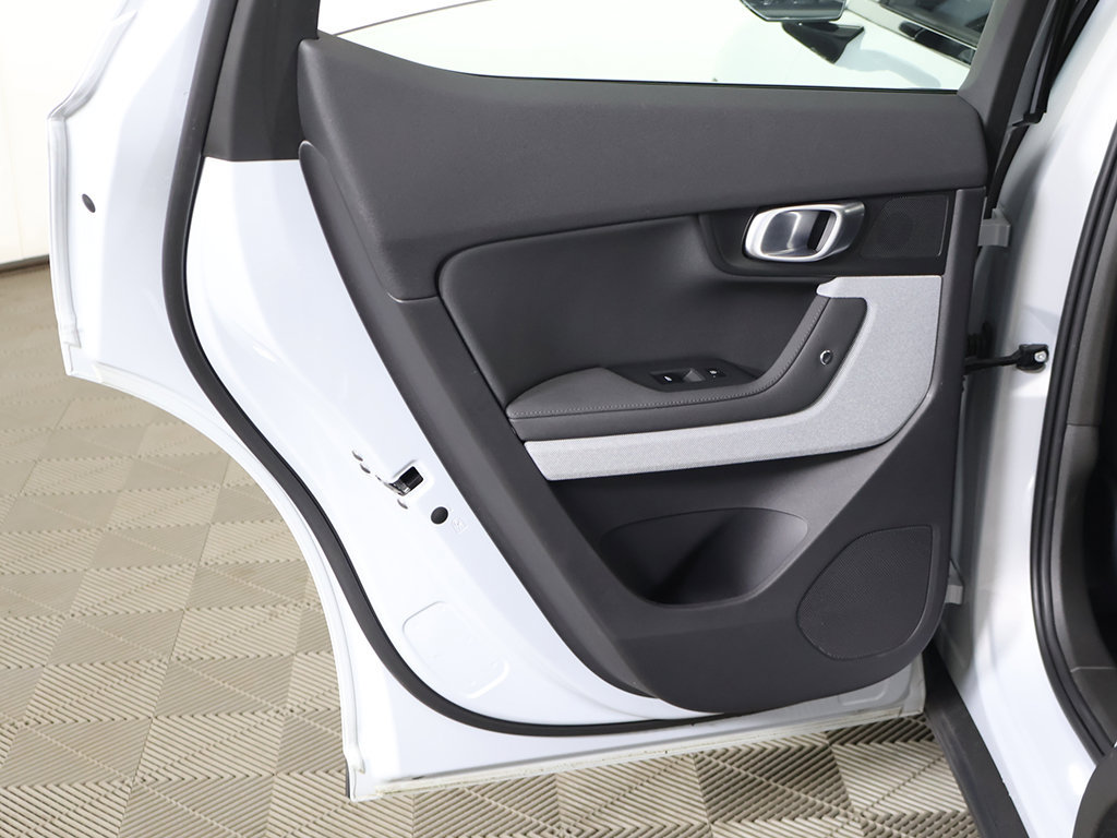 Used 2024 Polestar Polestar 2 AWD/4WD image 27