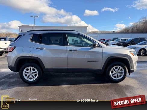 Used 2020 Jeep Compass Sport w/ Cold Weather Group image 3