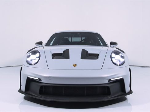 Used 2025 Porsche 911 GT3 RS RWD image 3