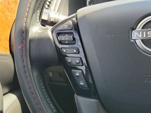 Used 2022 Nissan Armada SL w/ Captain's Chairs Package AWD/4WD image 22